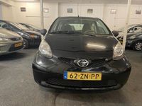 tweedehands Toyota Aygo 1.0-12V Access/Apk nieuw bij aflevering