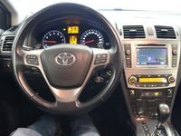 tweedehands Toyota Avensis 1.8 VVTI DYNAMIC BNS Automaat / navigatie / trekhaak /camera