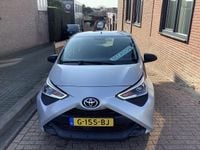 Occasion Toyota Aygo 72 PK (52 kW) 2019 Grijs (metallic) Hatchback