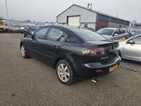 tweedehands Mazda 3 1.6 Touring Sportline Airco Bj:2006 NAP!