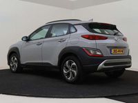 Occasion Hyundai Kona Comfort 105 PK (77 kW) 2022 Grijs, metallic lak SUV