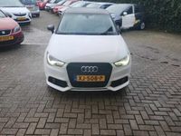 tweedehands Audi A1 1.4 TFSI AUTOMAAT, S-Line, Parksensor, Cruise-Control, Navi, Bleutooth.