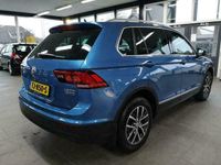 tweedehands VW Tiguan 2.0 TSI 4Motion Highline 180pk climate controle cruise controle lm-velgen elektrische pakket trekhaak dealeronde