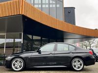 tweedehands BMW 330 330 d High Executive/Schuifdak/Harman Kardon/Leder/