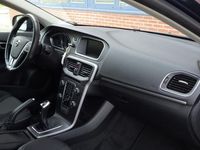 tweedehands Volvo V40 T2 Momentum LED Koplampen/Bluetooth/Dealer auto