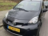 Occasion Toyota Aygo 68 PK (50 kW) 2010 Zwart Hatchback