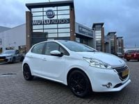 Occasion Peugeot 208 Envy 82 PK (60 kW) 2014 Wit Hatchback