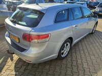 Occasion Toyota Avensis Business Edition 125 PK (91 kW) 2012 Grijs Sedan