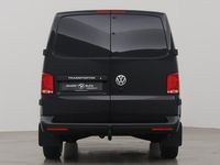tweedehands VW Transporter 2.0 TDI L2H1 Highline | 2x schuifdeur | 3-Zits | Led | Adaptieve