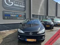 tweedehands Peugeot 206 CC CC 2.0 136PK CabrioDakDefect,Clima,Leder,Radio,