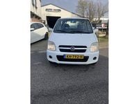 Occasion Opel Agila Essentia 60 PK (44 kW) 2005 Wit Hatchback