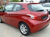 tweedehands Peugeot 208 1.4i 06/2012 ?70kw ?55107km ?Euro5