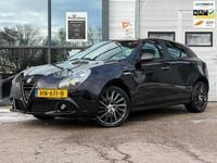 Occasion Alfa Romeo Giulietta Sprint 170 PK (125 kW) 2015 Zwart (metallic) Hatchback