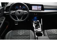 Occasion VW Golf VIII R-line 131 PK (96 kW) 2022 Blauw (metallic) Hatchback