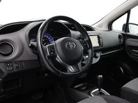 Occasion Toyota Yaris Hybrid 101 PK (74 kW) 2017 Wit Hatchback