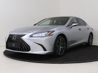 Nieuw Lexus ES300H 218 PK (160 kW) 2025 Grijs Sedan