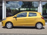 Occasion Mitsubishi Space Star Active 71 PK (52 kW) 2024 Geel, metallic lak Hatchback