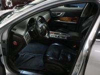 tweedehands Jaguar XF 3.0D V6 Luxury KEYLESS/ NAVI/ LEUKE AUTO!!!