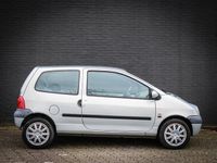 tweedehands Renault Twingo 1.2-16V Privilège / Direct beschikbaar