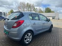 tweedehands Opel Corsa 1.2-16V Essentia met onderhoudsboekjes