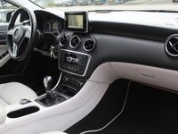 tweedehands Mercedes A160 CDI Prestige Navigatie/Parkeersensoren rondom/Lede