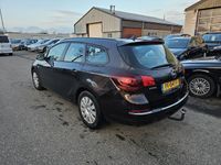 tweedehands Opel Astra Sports Tourer 1.7 CDTi Business + NAV.+ Airco Bj:2