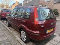 Occasion Ford Fusion Ghia 80 PK (58 kW) 2005 Rood MPV