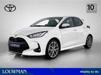 Nieuw Toyota Yaris Executive 131 PK (96 kW) 2025 Wit parelmoer Hatchback
