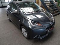 Occasion Toyota Aygo 69 PK (50 kW) 2018 Grijs Hatchback