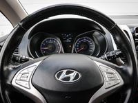 tweedehands Hyundai ix20 1.6i i-Catcher Clima | Navi | Cruise | Panoramadak | Trekhaak | Leer | Lichtmetaal |