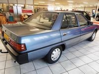 Occasion Mitsubishi Galant 1988 Blauw Sedan