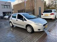 Occasion Fiat Grande Punto 84 PK (61 kW) 2011 Grijs, metallic lak Hatchback