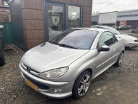 Occasion Peugeot 206 CC 136 PK (100 kW) 2001 Grijs Cabriolet