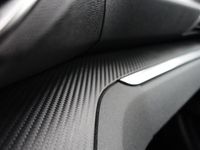tweedehands Peugeot 3008 1.2 PureTech GT Premium- Design Colour, CarPlay, Park Assist, Led, Carbon, Lane Assist, Privacy Glass