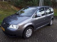 Occasion VW Touran 105 PK (77 kW) 2005 Grijs MPV