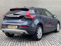 tweedehands Volvo V40 CC 1.5 T3 MOMENTUM I AUTOMAAT I NAVI I P-SENSOREN VOO