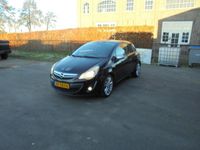 tweedehands Opel Corsa 1.4-16v color edition