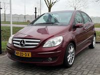 Occasion Mercedes B150 95 PK (69 kW) 2008 Rood (metallic) MPV