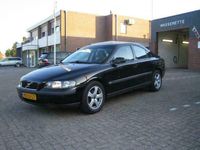 Occasion Volvo S60 140 PK (102 kW) 2003 Zwart, metallic lak Sedan