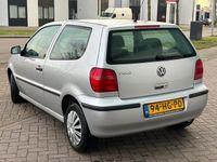 tweedehands VW Polo 1.4 Trendline Automaat!! NAP!! Grijs!!