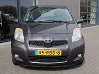 tweedehands Toyota Yaris 1.3 16v VVT-i Aspiration 101pk 5drs. Airco 1e eig