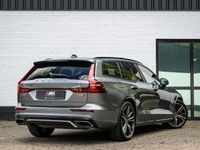 tweedehands Volvo V60 2.0 T8 Twin Engine AWD R-Design ACC Panorama HuD H