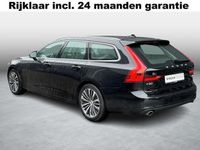 tweedehands Volvo V90 2.0 T4 Momentum Pro | Panoramadak | Achteruitrijca