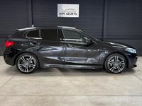 Occasion BMW 118 M Sport 141 PK (103 kW) 2023 Zwart (metallic) Hatchback
