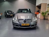 tweedehands Mercedes A160 BlueEFFICIENCY Business Class Avantgarde DEALER ONDERHOUDEN NAVI BLUETOOTH NAP NL AUTO