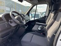 tweedehands Renault Master 2.3DCI L2H2 Airco Navi Cruisecontrol Trekhaak