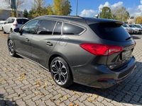 tweedehands Ford Focus Wagon 1.5 EcoBoost ST Line Voll