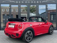 Occasion Mini John Cooper Works Cabriolet Chili 233 PK (171 kW) 2016 Rood, metallic lak Cabriolet