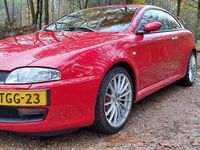 tweedehands Alfa Romeo GT 3.2 V6 Distinctive - sterk vernieuwd!