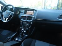 Occasion Volvo V40 2017 Rood Hatchback